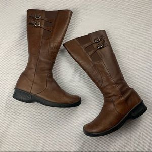 Keen women’s tall boots